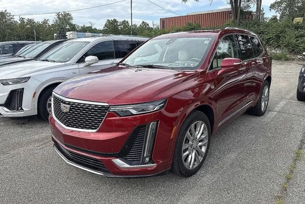 2022 Cadillac XT6 Premium Luxury photo 1