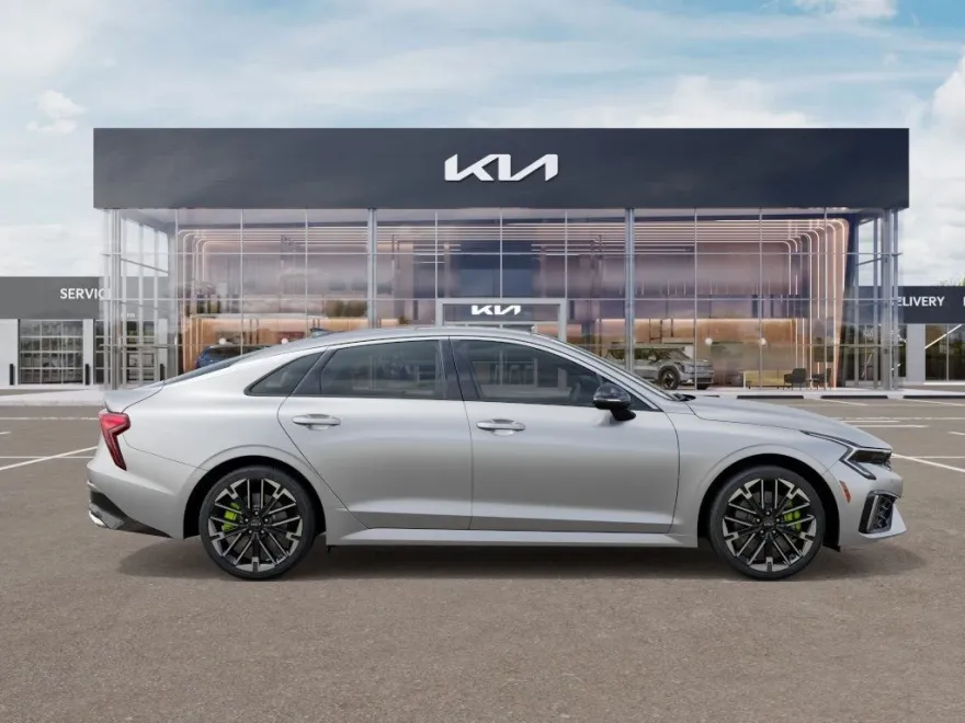 2026 Kia K5 GT photo 1