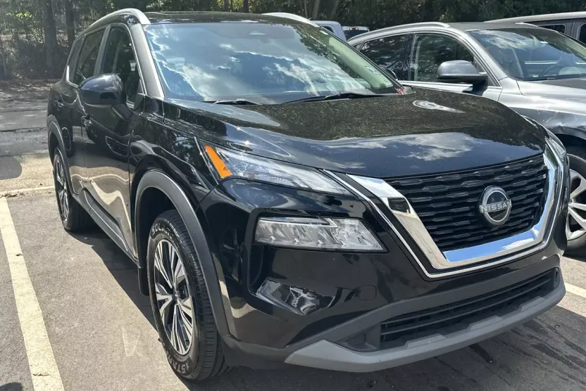 2023 Nissan Rogue SV photo 1