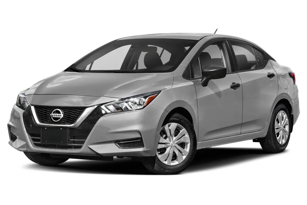 2022 Nissan Versa SV photo 1