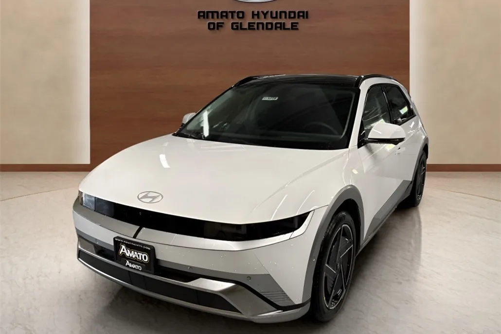 2025 Hyundai Ioniq 5 Limited photo 1