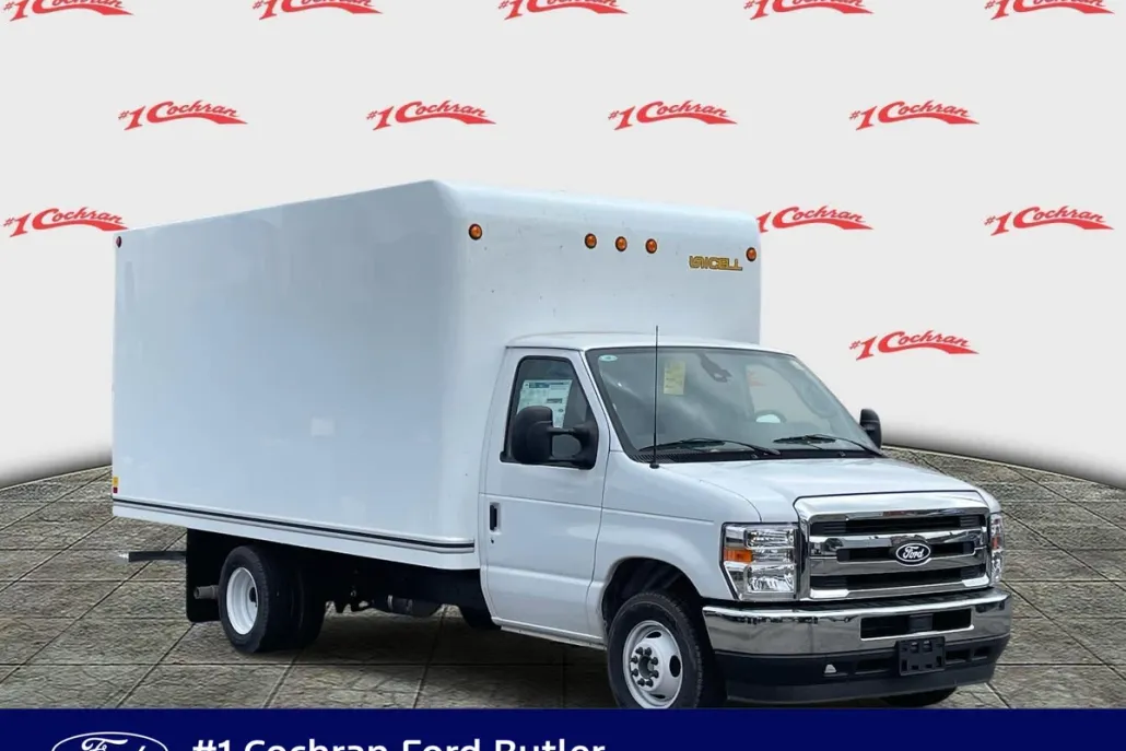 2026 Ford E-350 Base photo 1