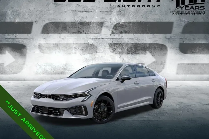 2026 Kia K5 GT-Line photo 1