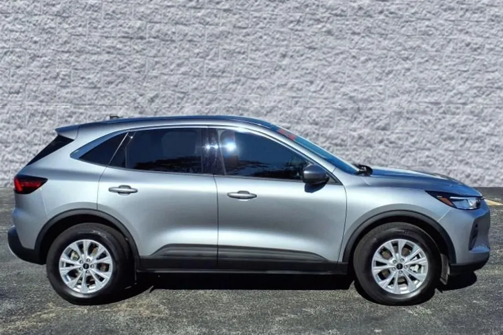 2023 Ford Escape Active photo 1