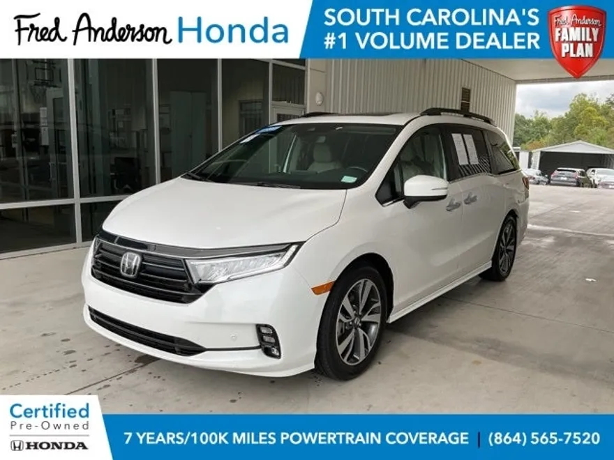 2023 Honda Odyssey Touring photo 1