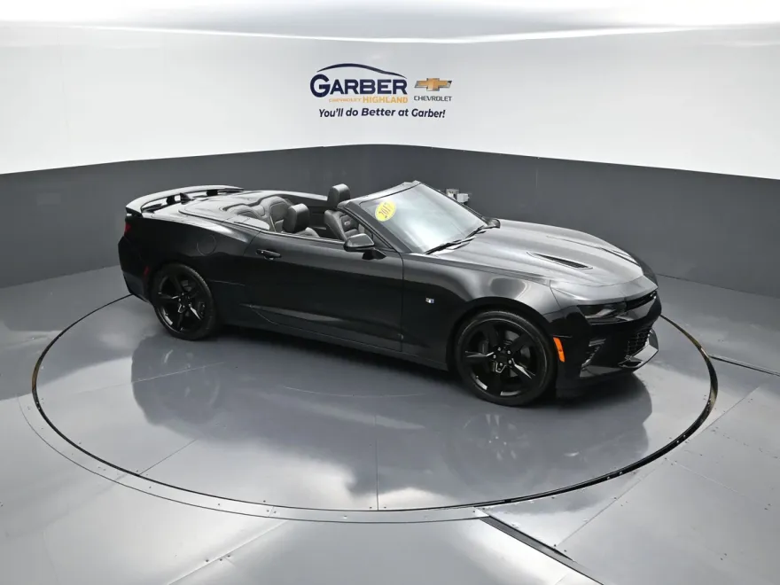 2017 Chevrolet Camaro 2SS photo 1