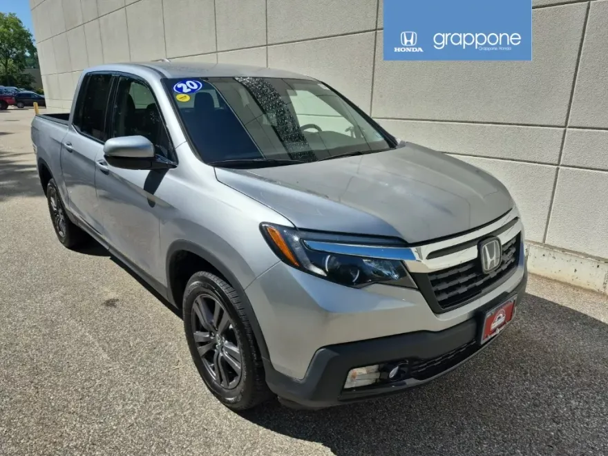 2020 Honda Ridgeline Sport photo 1