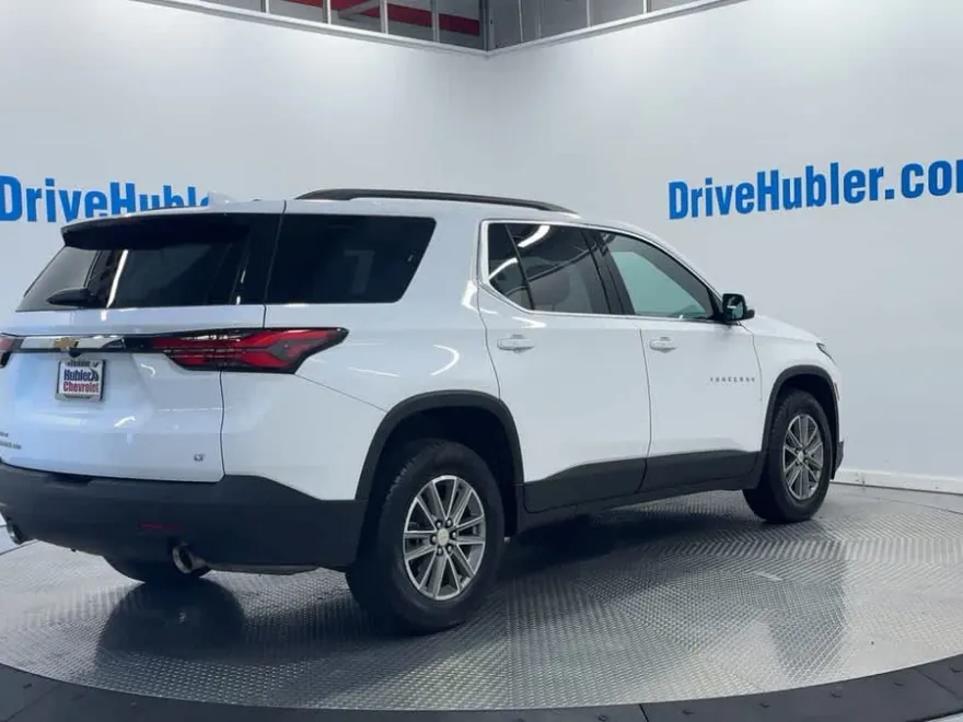 2023 Chevrolet Traverse Cloth photo 1
