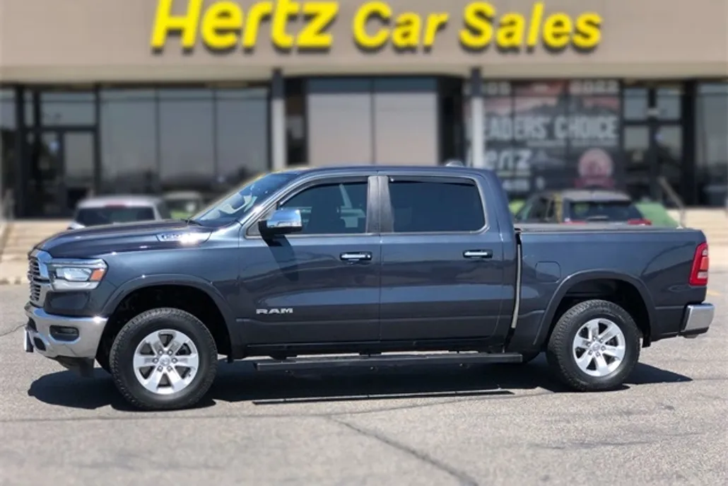 2019 Ram 1500 Laramie photo 1