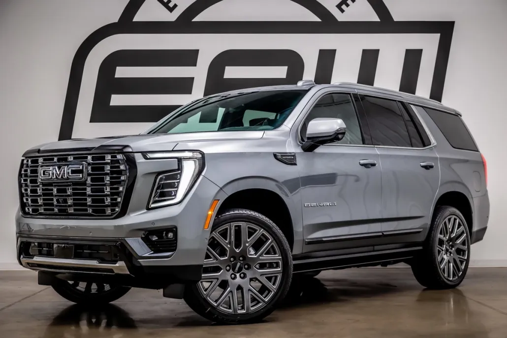 2025 Gmc Yukon Denali Ultimate photo 1