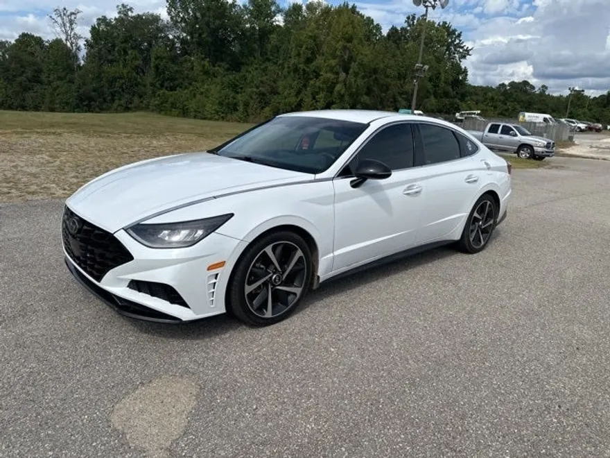 2021 Hyundai Sonata SEL Plus photo 1