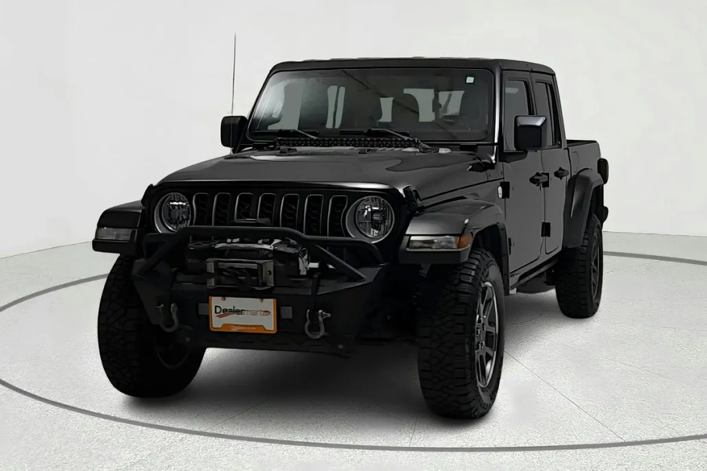 2020 Jeep Gladiator Overland photo 1