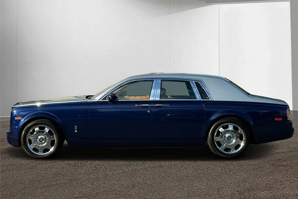 2004 Rolls Royce Phantom photo 1
