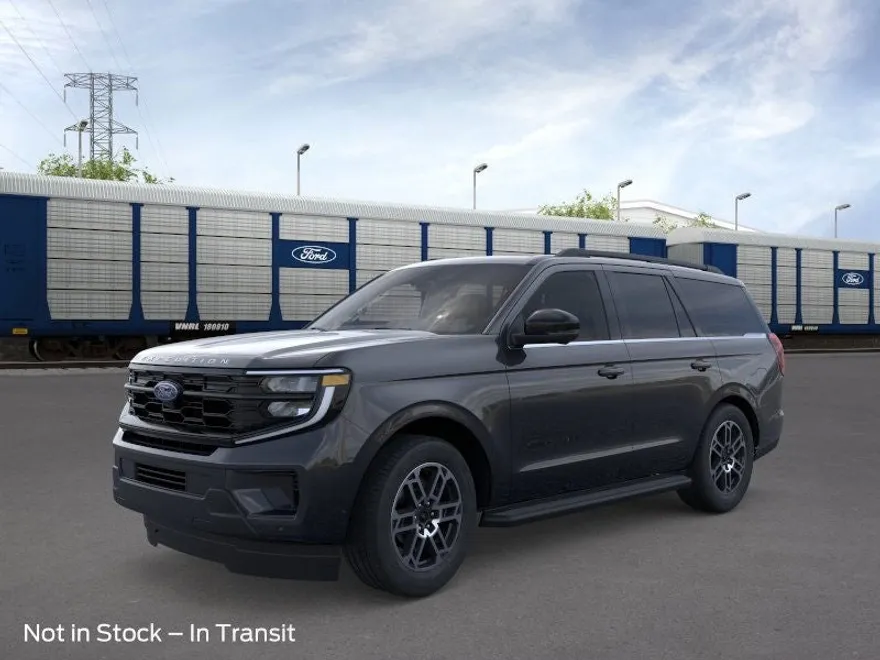 2025 Ford Expedition photo 1
