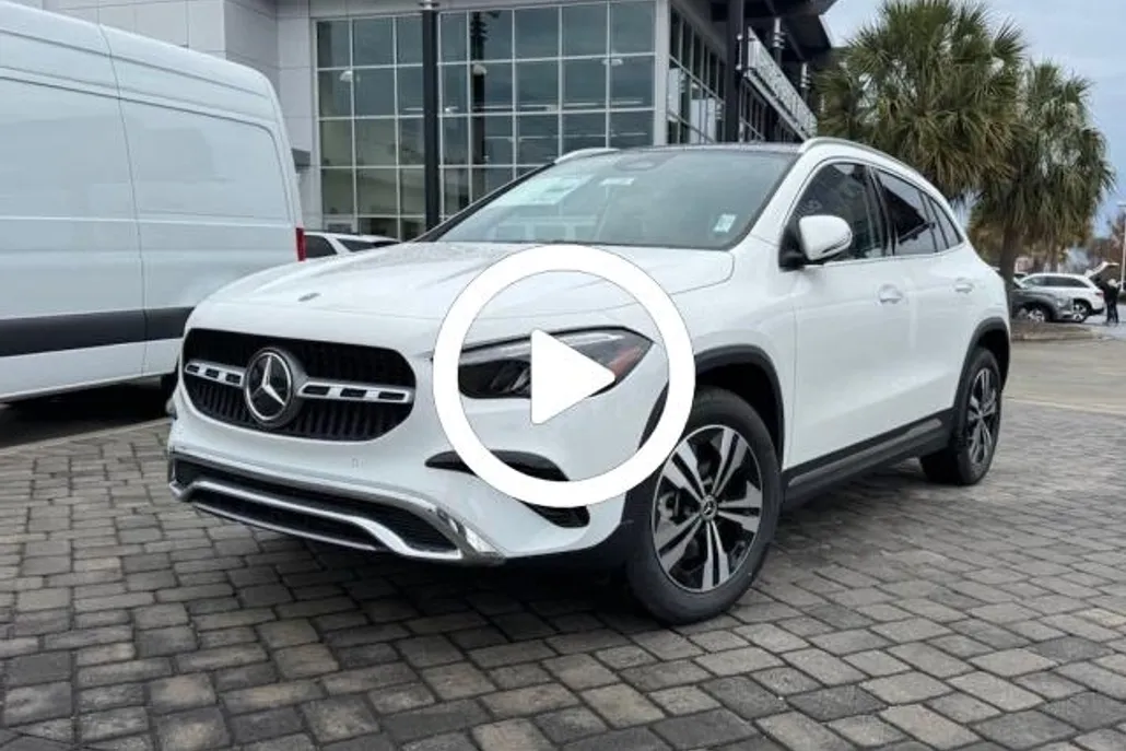 2025 Mercedes Benz GLA 250 photo 1