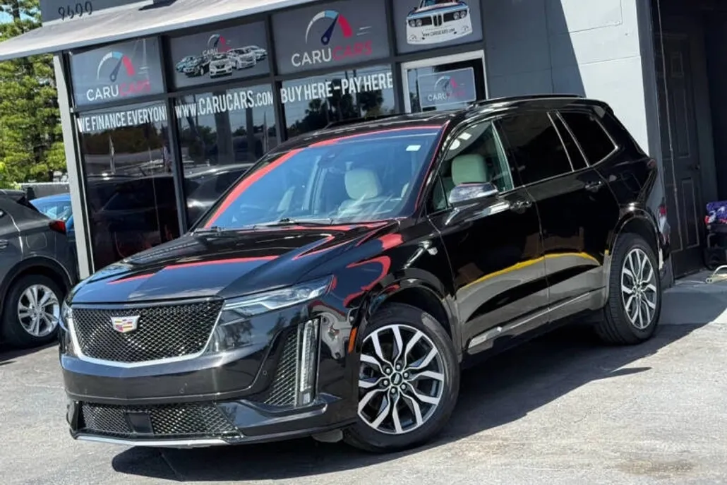 2021 Cadillac XT6 Sport photo 1