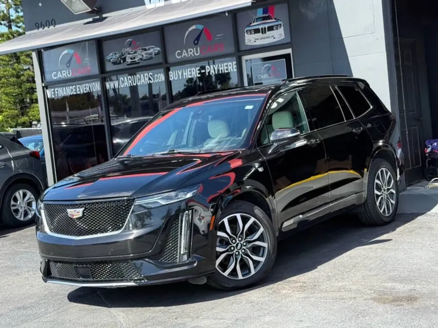 2021 Cadillac XT6 Sport photo 1