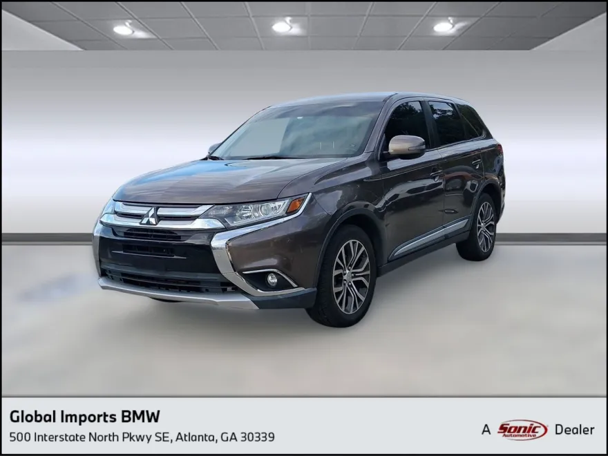 2018 Mitsubishi Outlander SEL photo 1