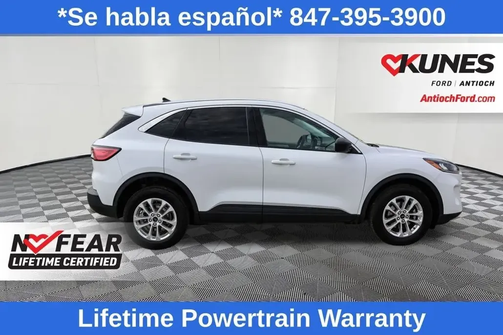 2022 Ford Escape SE photo 1