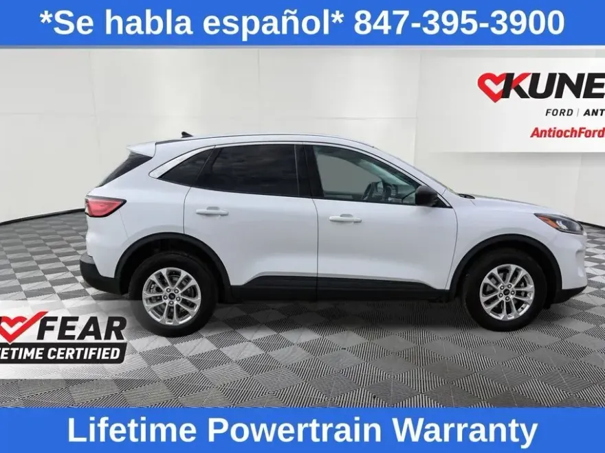 2022 Ford Escape SE photo 1