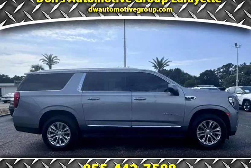 2023 Gmc Yukon XL SLT photo 1