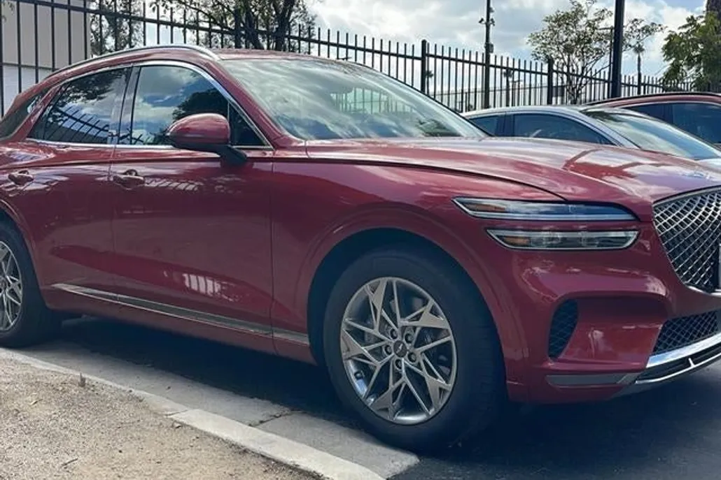 2025 Genesis GV70 2.5T photo 1
