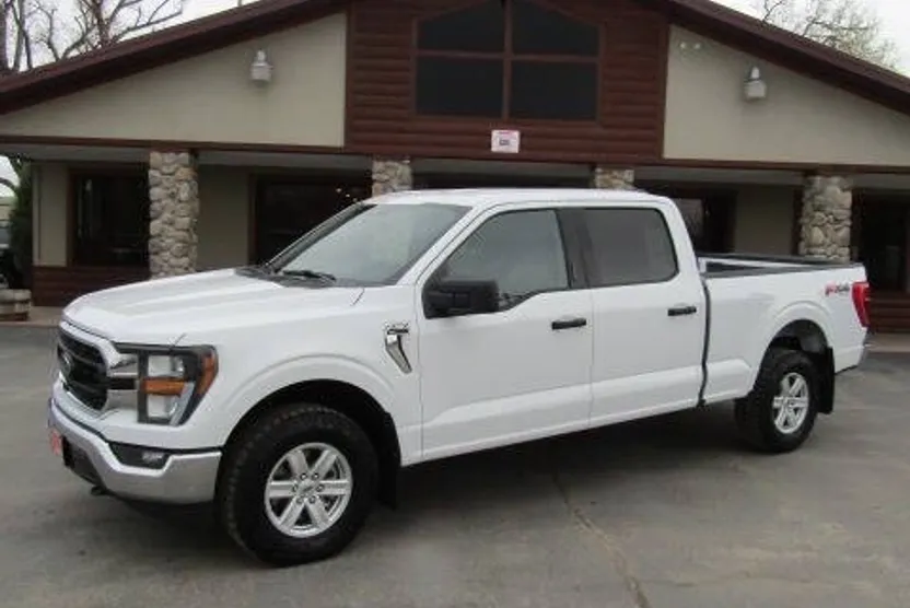 2023 Ford F-150 XLT photo 1