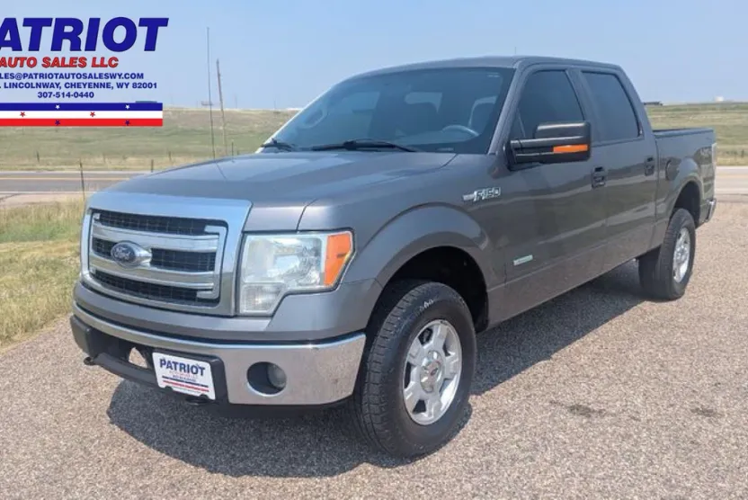 2013 Ford F-150 XLT photo 1