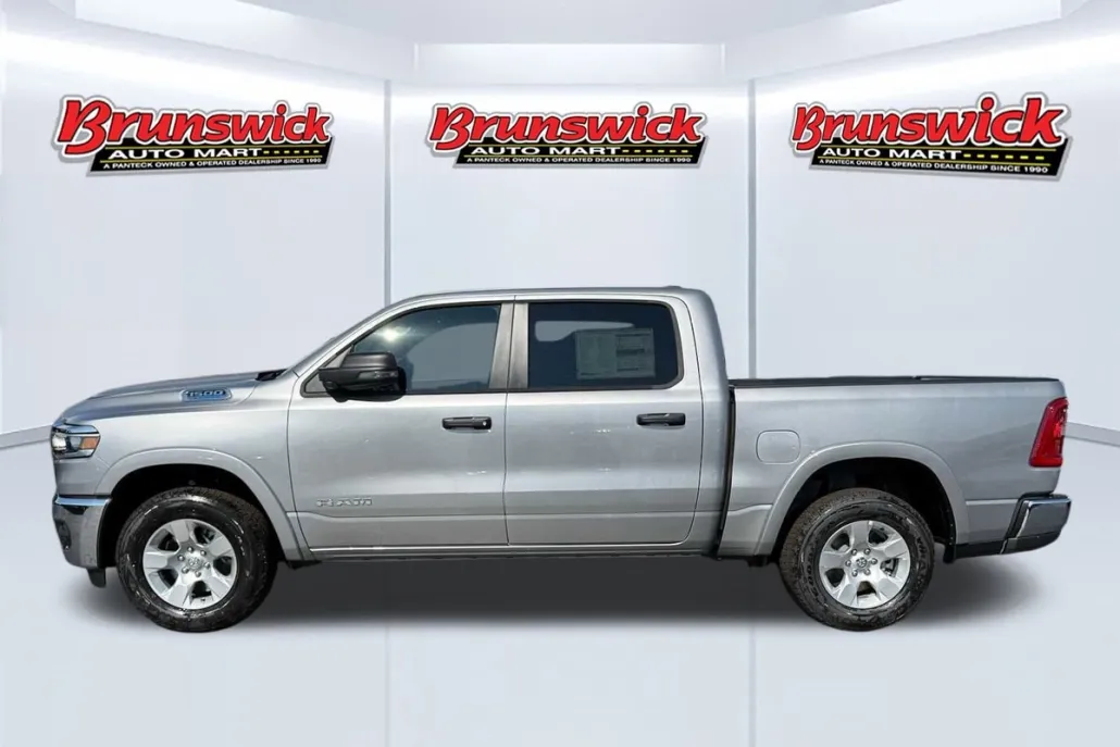 2025 Ram 1500 Big Horn photo 1
