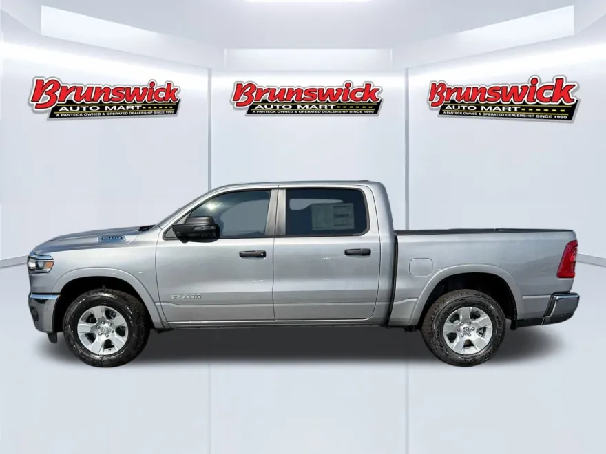 2025 Ram 1500 Big Horn photo 1