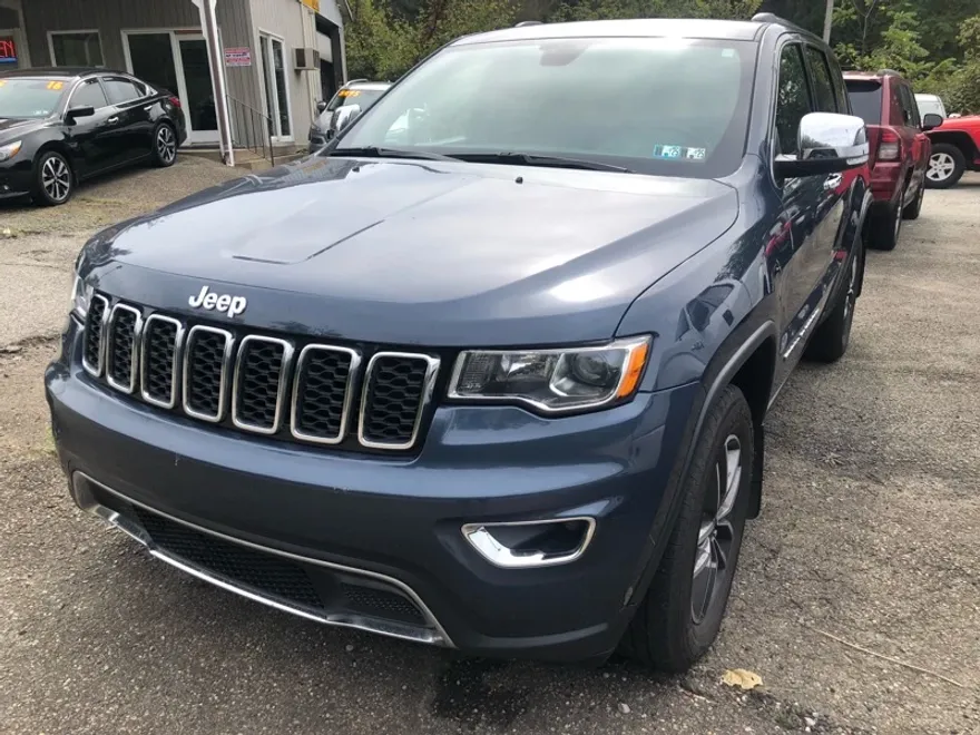 2019 Jeep Grand Cherokee Limited photo 1