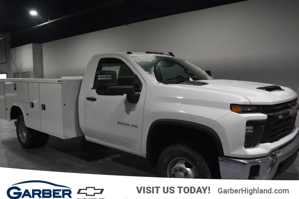 2025 Chevrolet Silverado 3500HD Work Truck photo 1