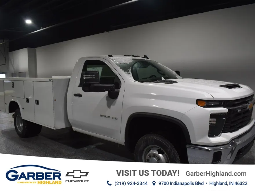 2025 Chevrolet Silverado 3500HD Work Truck photo 1