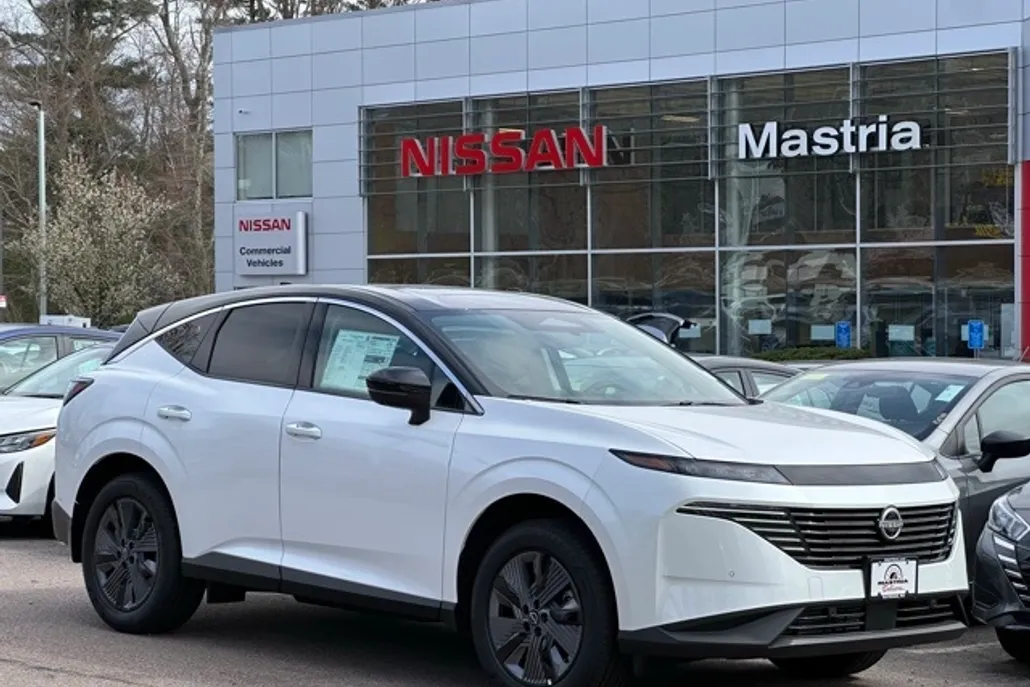 2025 Nissan Murano SL photo 1