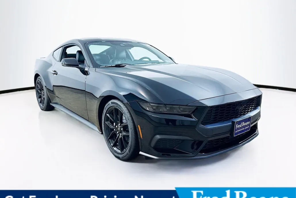 2025 Ford Mustang EcoBoost Premium photo 1