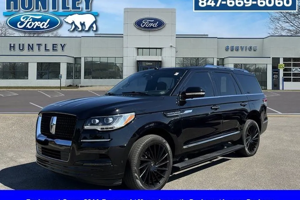 2023 Lincoln Navigator Reserve photo 1