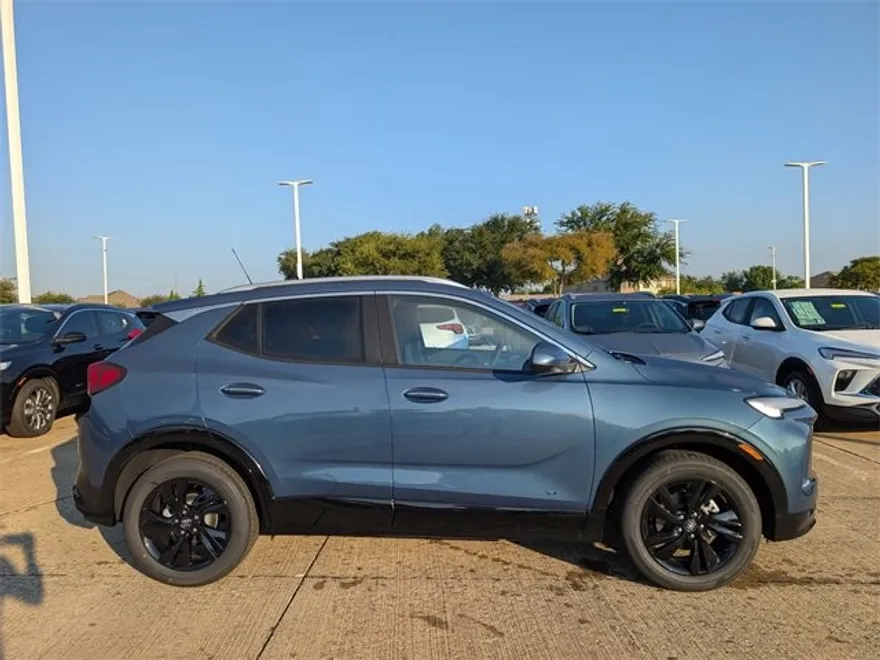 2026 Buick Encore GX Sport Touring photo 1