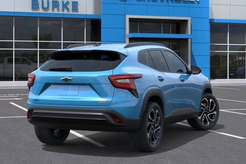 2025 Chevrolet Trax photo 1