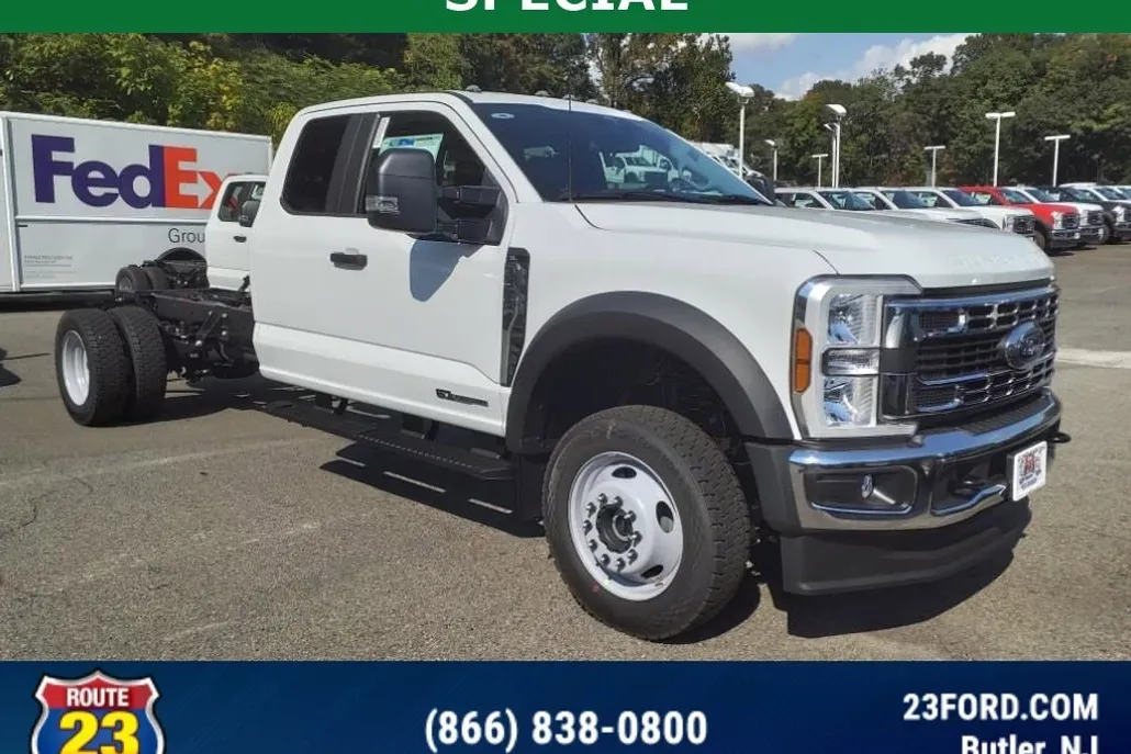 2024 Ford F-550 XL photo 1