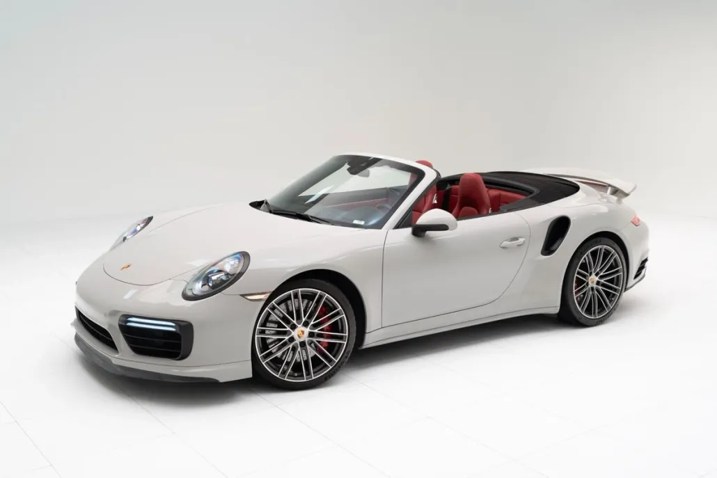 2019 Porsche 911 Turbo Cabriolet photo 1