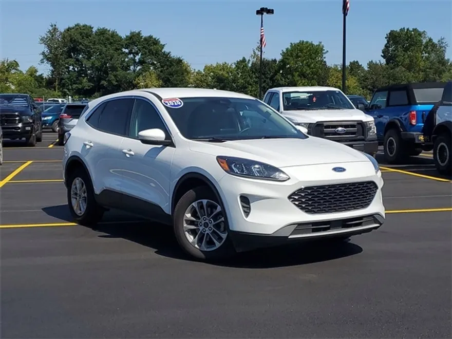 2020 Ford Escape SE photo 1