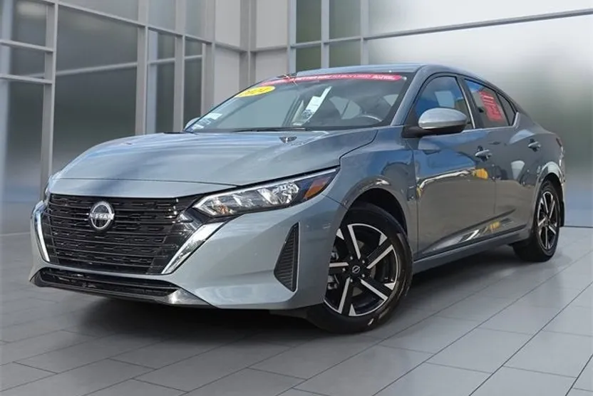 2024 Nissan Sentra SV photo 1