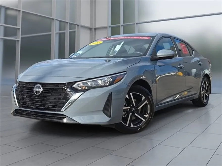 2024 Nissan Sentra SV photo 1