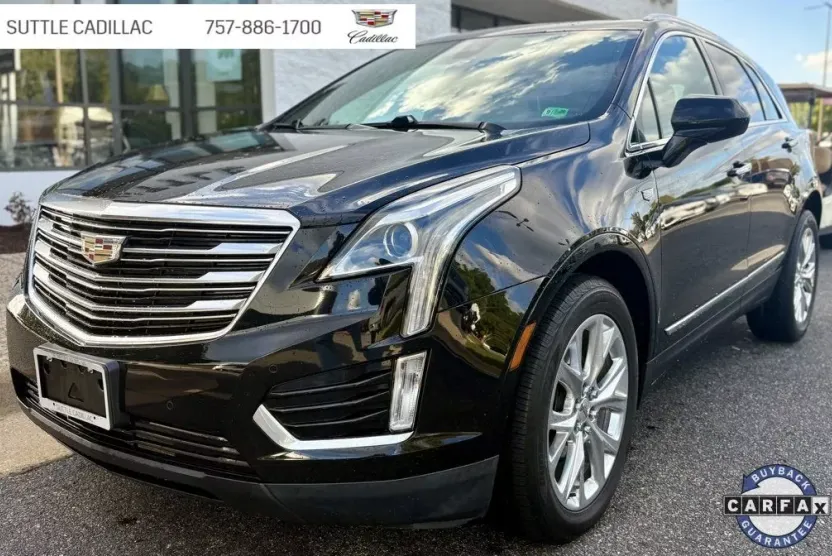 2017 Cadillac XT5 Luxury photo 1