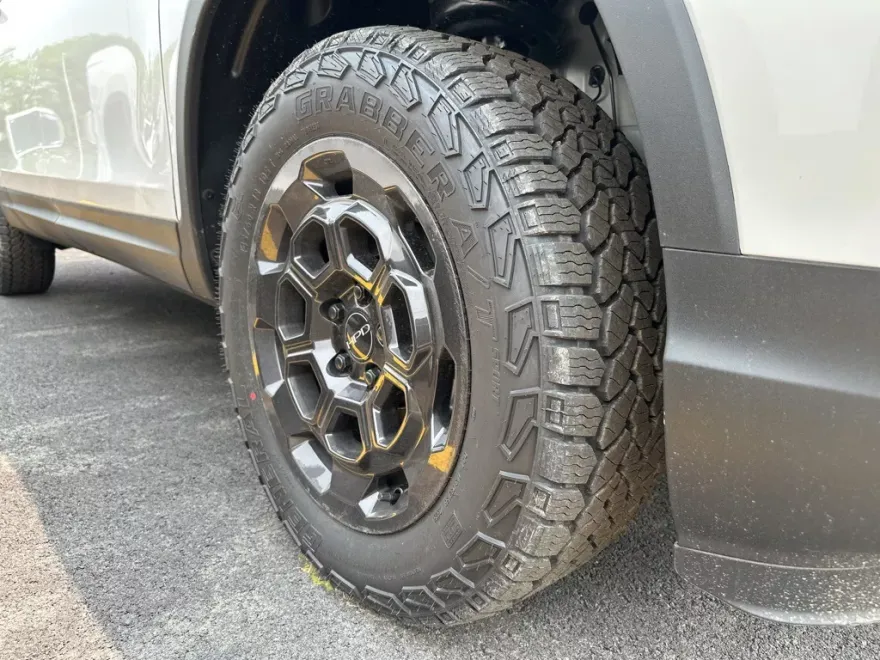 2025 Honda Ridgeline Sport photo 1