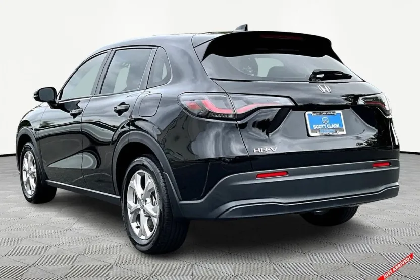2024 Honda HR-V LX photo 1