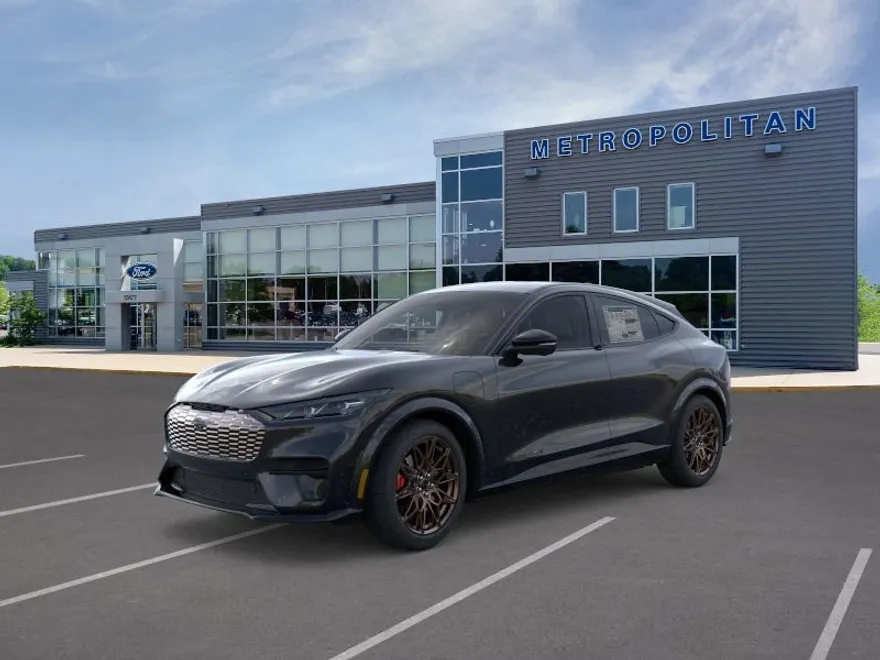 2025 Ford Mustang Mach-E GT photo 1