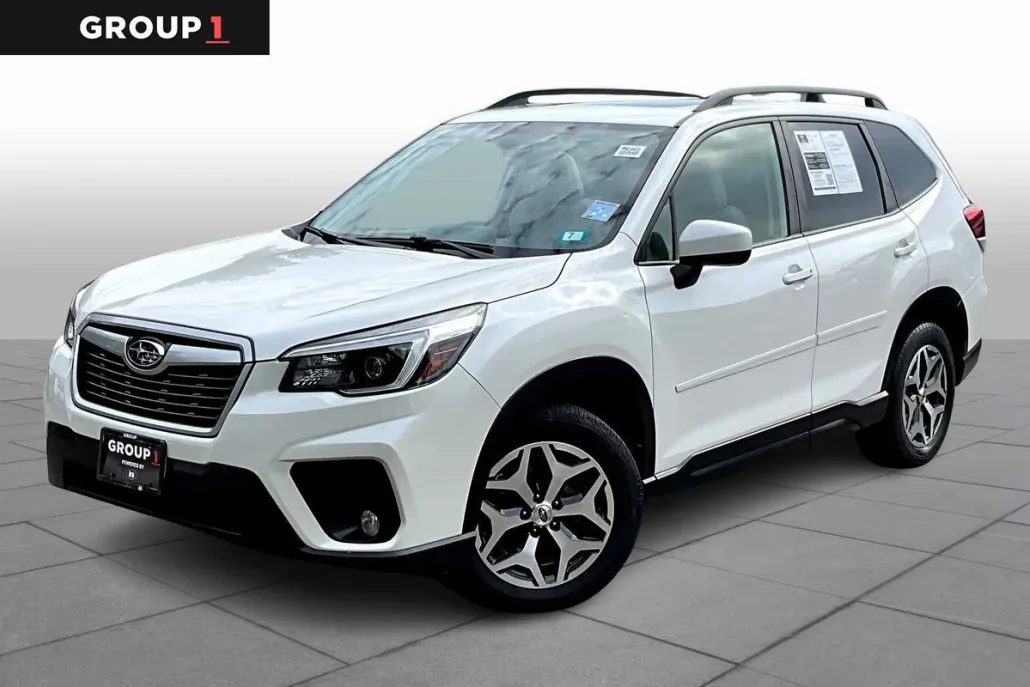 2021 Subaru Forester Premium photo 1