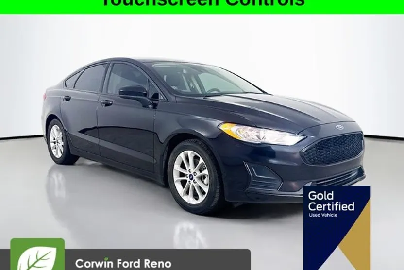 2020 Ford Fusion SE photo 1