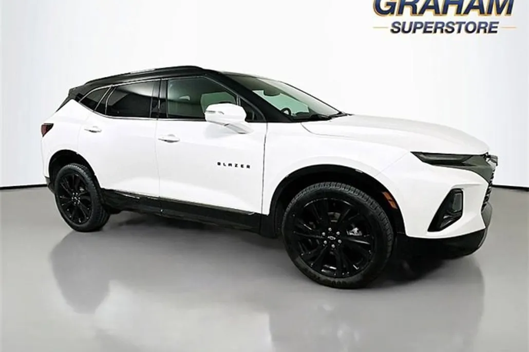 2022 Chevrolet Blazer RS photo 1